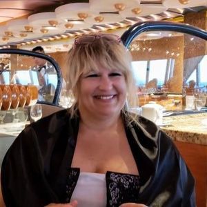 Meet your Posher, Shauna